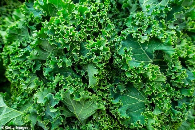 Organic produce generally had much less pesticide residue than non-organic, but some still posed a high risk Organic produce generally had much less pesticide residue than non-organic, but some still posed a high risk