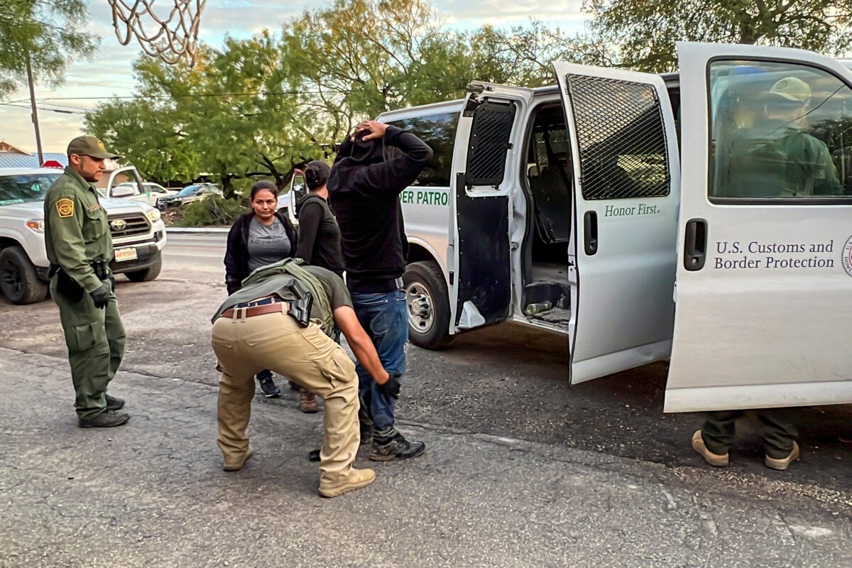 Border Patrol agents take into custody several illegal immigrants who were being smuggled from the U.S.–Mexico border to San Antonio, in Brackettville, Texas, on Aug. 26, 2022. (Charlotte Cuthbertson/The Epoch Times) Border Patrol agents take into custody several illegal immigrants who were being smuggled from the U.S.–Mexico border to San Antonio, in Brackettville, Texas, on Aug. 26, 2022. (Charlotte Cuthbertson/The Epoch Times)