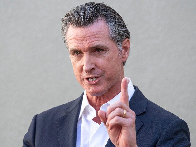 Los Angeles, CA - November 10:Gov. Gavin Newsom takes questions during a press conference on COVID-19 vaccination and housing for homeless veterans at the West Los Angeles VA Medical Center in Los Angeles on Wednesday, November 10, 2021. (Photo by Sarah Reingewirtz/MediaNews Group/Los Angeles Daily News via Getty Images) Los Angeles, CA - November 10:Gov. Gavin Newsom takes questions during a press conference on COVID-19 vaccination and housing for homeless veterans at the West Los Angeles VA Medical Center in Los Angeles on Wednesday, November 10, 2021. (Photo by Sarah Reingewirtz/MediaNews Group/Los Angeles Daily News via Getty Images)