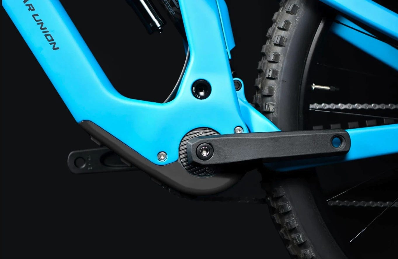 The small, 5-lb Star Union drive sits inconspicuously inside the bottom bracket, creating a mid-drive ebike that looks more like a traditional bicycle The small, 5-lb Star Union drive sits inconspicuously inside the bottom bracket, creating a mid-drive ebike that looks more like a traditional bicycle
