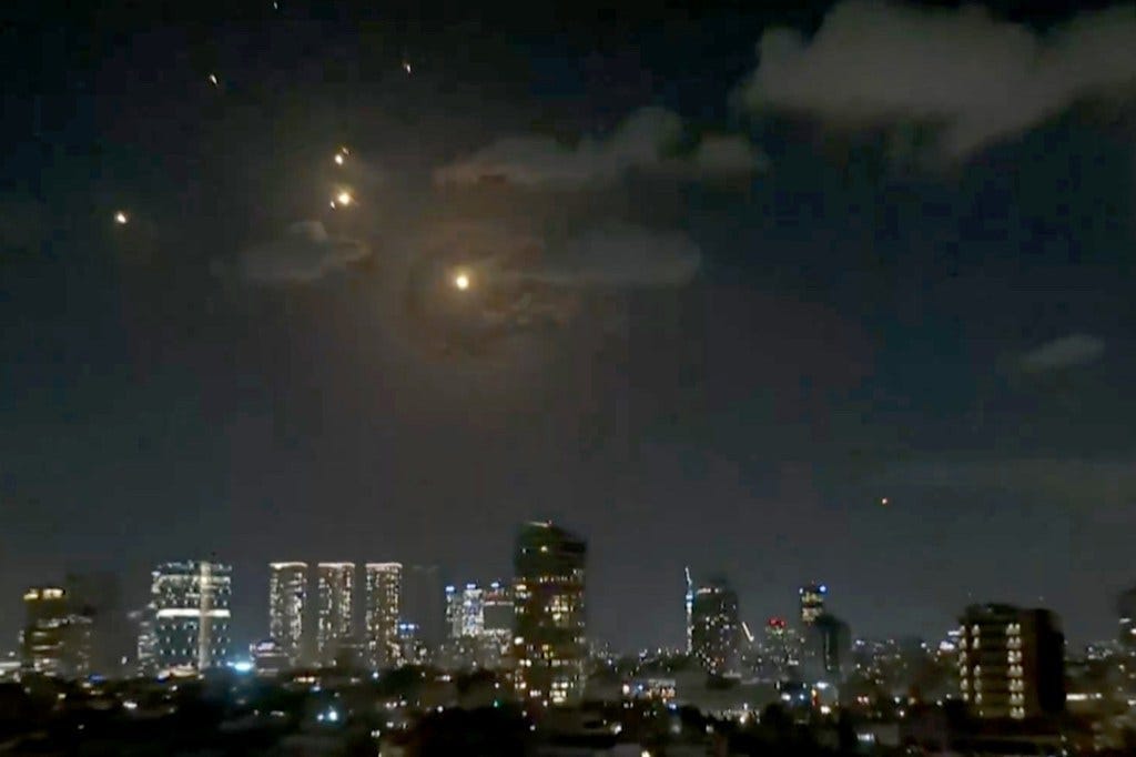 Missiles seen over Tel Aviv. Missiles seen over Tel Aviv.