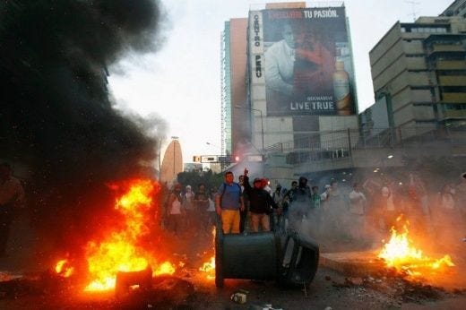Venezuelan Guarimbas: 11 Things the Media Didn't Tell You - Venezuelanalysis Venezuelan Guarimbas: 11 Things the Media Didn't Tell You - Venezuelanalysis