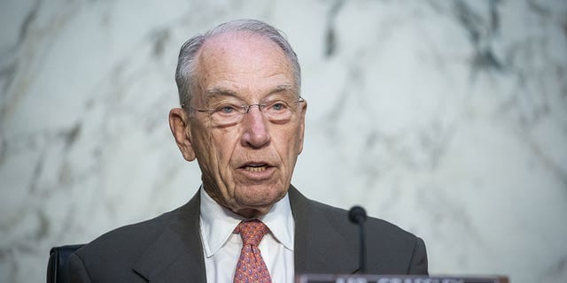 Sen. Chuck Grassley speaks into mircrophone during hearing Sen. Chuck Grassley speaks into mircrophone during hearing