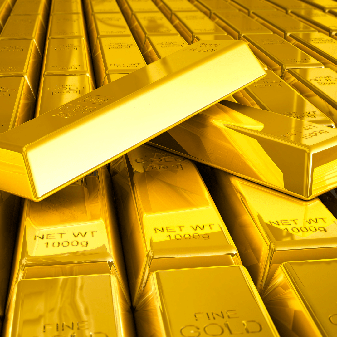 Fort Knox now houses 147.3 million ounces of gold bullion, according to the U.S. Mint. That’s about half of the U.S. Treasury’s stored gold. Fort Knox now houses 147.3 million ounces of gold bullion, according to the U.S. Mint. That’s about half of the U.S. Treasury’s stored gold.