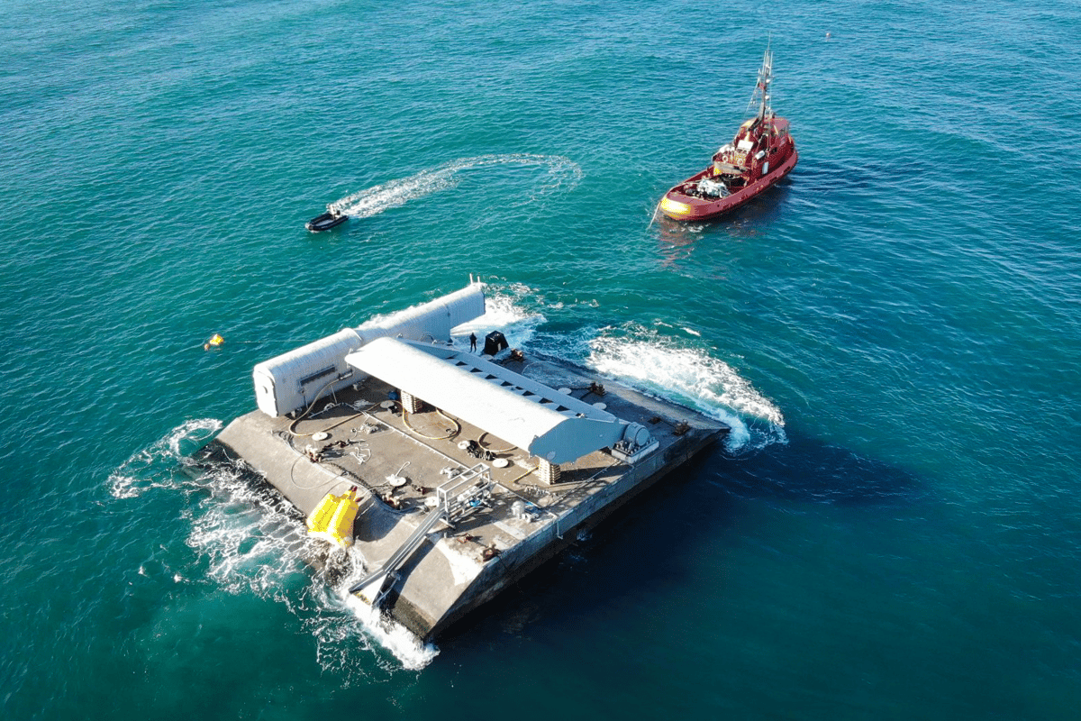 A 350-kW Waveroller prototype en route to installation off Portugal in 2019 A 350-kW Waveroller prototype en route to installation off Portugal in 2019