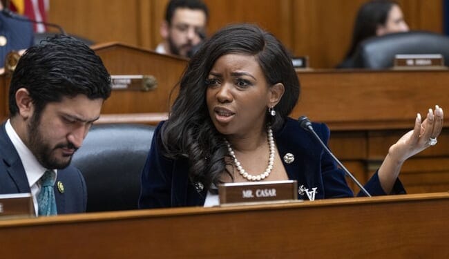 Jasmine Crockett Accidentally Reveals Why Democrats Covered up Biden’s Decline – PJ Media Jasmine Crockett Accidentally Reveals Why Democrats Covered up Biden’s Decline – PJ Media